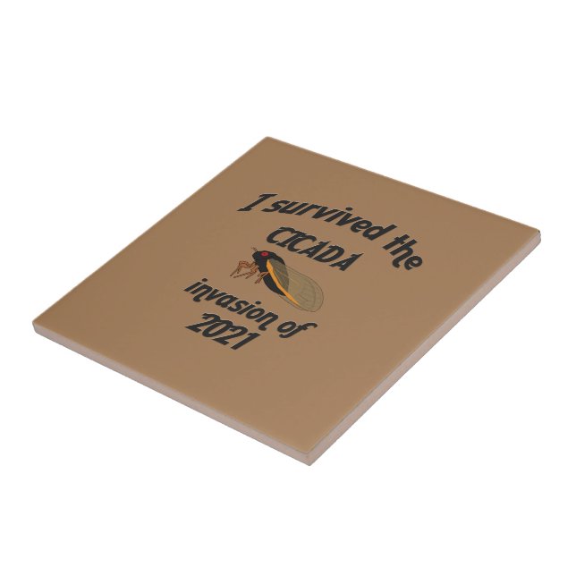 Cicada Invasão (Lateral)