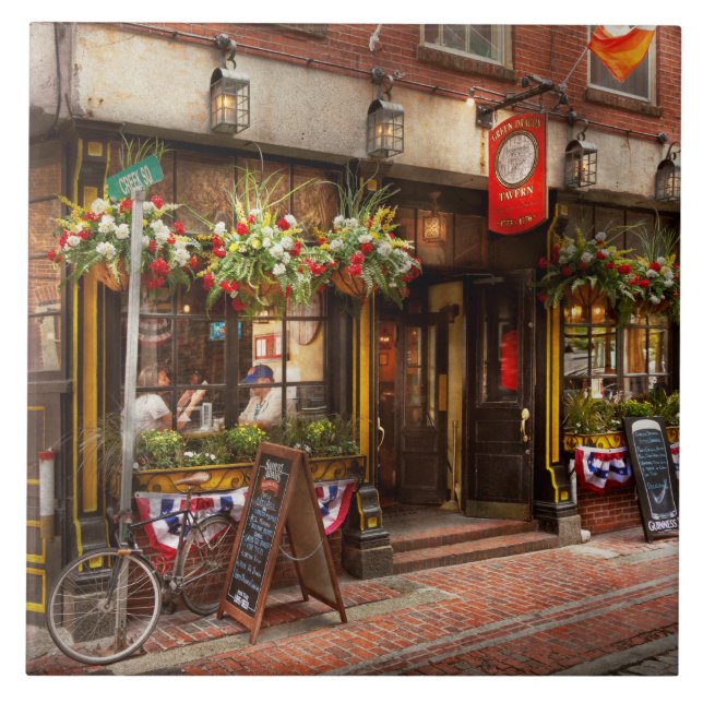 Cidade - MÃES de Boston - a taberna do dragão (Frente)