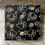 Cinza de patas de cães | Azulejo cerâmico preto<br><div class="desc">O azulejo cerâmico é perfeito para cobrir mesas,  balcões de recepção,  prateleiras,  pavimentos Portas e paredes decorativas</div>
