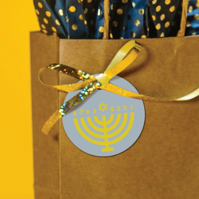 Cinza Moderna de Hanukkah Menorah e etiqueta de fa (Criador carregado)