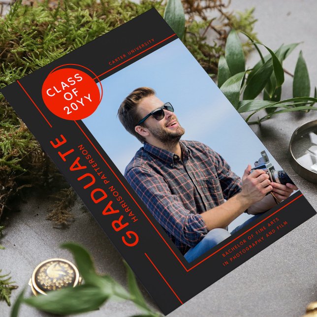 Cinza Vermelha Moderna de Script de Graduação de F (Criador carregado)