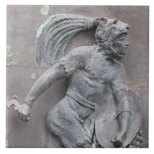 Cinzeladura de pedra do guerreiro asteca (Frente)