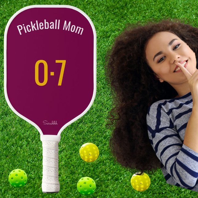 Classic Sporty Pickleball Mom Custom Name Number (Criador carregado)