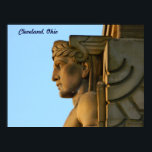 Cleveland OH Bridge Art Poster<br><div class="desc">Esta poster tem um excelente exemplo das estátuas de arte pública (Art Deco) que são o fim da Ponte Lorain-Carnegie. Este é um dos Guardiães dos Transportes que ignora o Mercado do Oeste em Cleveland, Ohio. Essa visão icônica pode ser uma excelente memória e decoração clássica em casa ou no...</div>