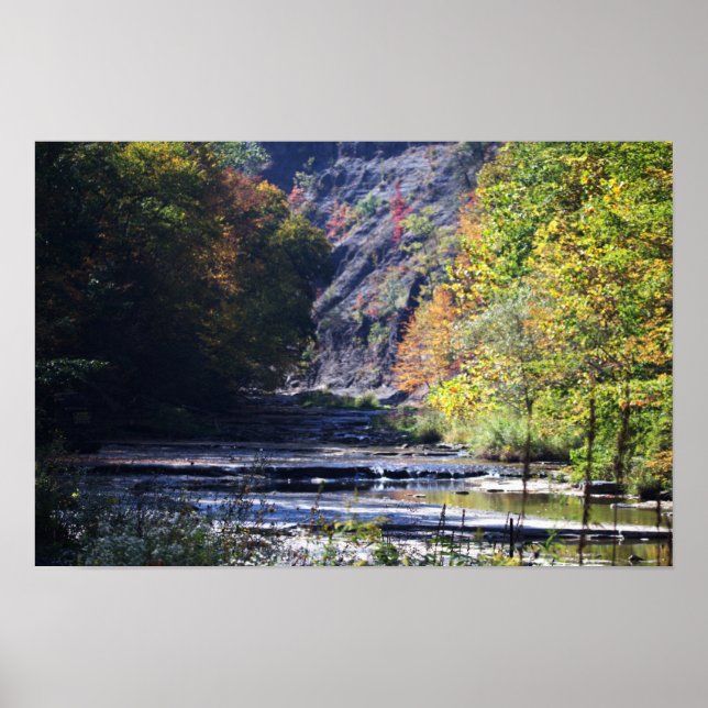 Cliffside Waterscape Poster (Frente)