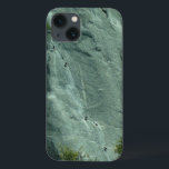 Climas rock em El Capitan<br><div class="desc">Esta foto foi tirada no popular lago Mirror, no Parque Nacional de Yosemite. O lago drenou-se nos anos seguintes de tal forma que a vista não foi tão perfeita como esta foto em particular. Veja nossa loja para outras paisagens bonitas do Parque Nacional Yosemite. Também foi apresentado como o papel...</div>