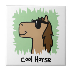 Clipart de desenho animado Cavalo legal usando ócu