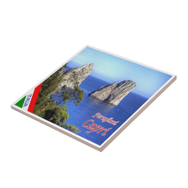 CMP147 CAPRI The Faraglioni, Itália, (Lateral)