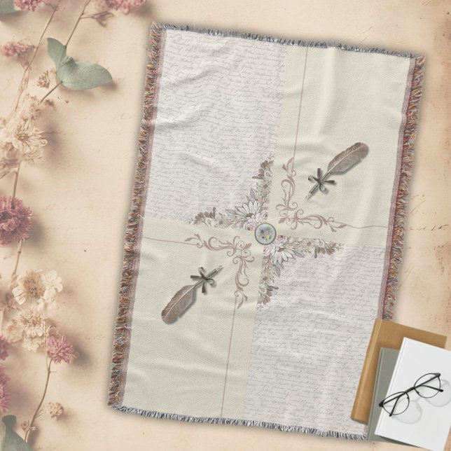 Cobertor Aconchegante Marfim Envelhecido Franja Tecida Manu (Soft textures & vintage charm: the perfect neutral throw for your cozy home.)