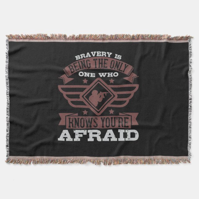 Cobertor Bravery Is Being The Only One Who Knows (Frente)