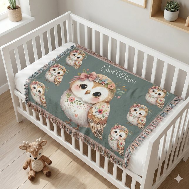 Cobertor Coruja Floral Fofa com Laço (Cute Floral Owl with Bow Throw Blanket On Toddler Bed)
