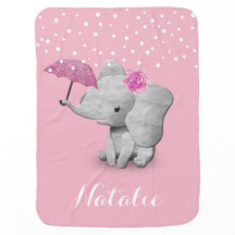 O bebê cor-de-rosa bonito do berçário do elefante