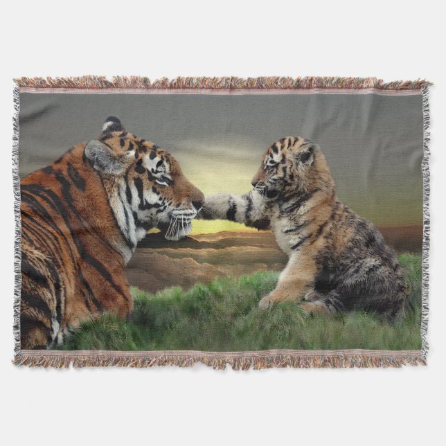 Cobertor de lançamento da edição digital de Tigre  (Frente)