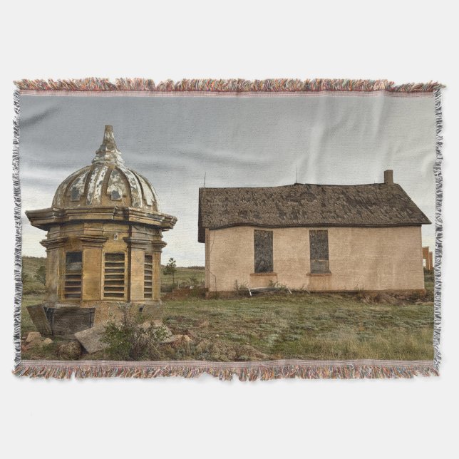 Cobertor de lançamento de paisagem abandonada (Frente)