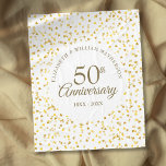 Cobertor De Velo 50º Aniversário do Amor Dourado Corações Confetti<br><div class="desc">Personalize com seus detalhes especiais de cinquenta anos de aniversário de casamento de ouro na tipografia de ouro chico e corações de amor de ouro delicados confetti. Projetado por Thisnotme©</div>