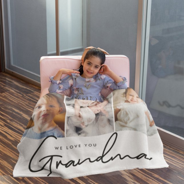 Cobertor De Velo Amor personalizado, Netos da vovó, fotos (We love you grandma 3 photos of grandkids personalized fleece blanket.)