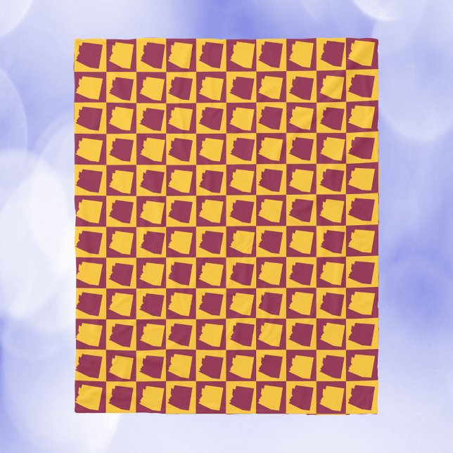 Cobertor De Velo Arizona Maroon and Gold Check Pattern (A blanket with a pattern of Arizona done in maroon and gold)