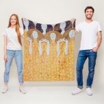 Cobertor De Velo Beethoven Frieze (detalhe), Gustav Klimt<br><div class="desc">Gustav Klimt (14 de julho de 1862 - 6 de fevereiro de 1918) foi um pintor simbólico austríaco e um dos membros mais proeminentes do movimento Secessão de Viena. Klimt é notado por suas pinturas, murais, esboços, e outros objetos de arte. Além de suas obras figurativas, que incluem alegorias e...</div>