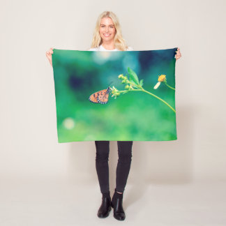 Cobertor De Velo Bela borboleta em uma flor #2