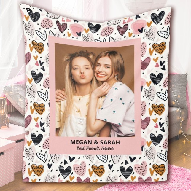 Cobertor De Velo Best Friends Stylish BFF Pink Friendship Photo (A cute best friends blanket with a heart pattern background. Personalize 1 photo and your names.)