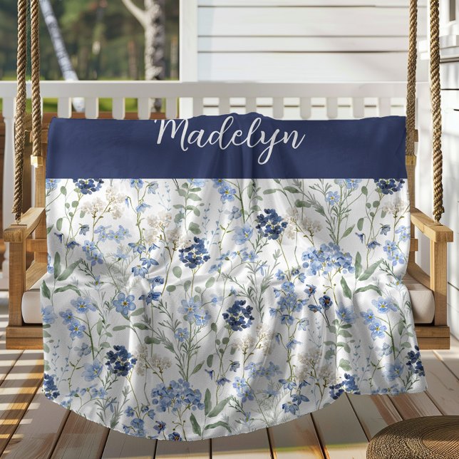Cobertor De Velo Blue Watercolor Wildflower Monogram Name (Criador carregado)
