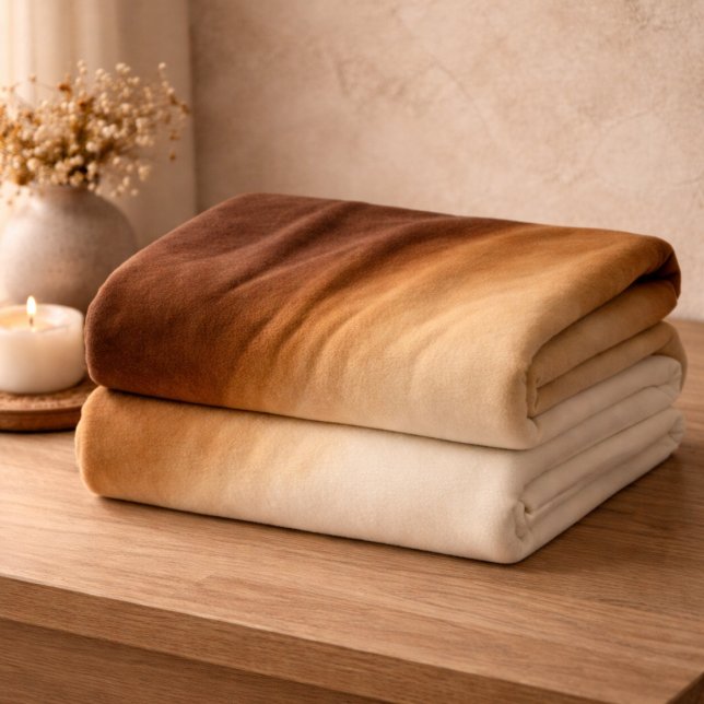 Cobertor De Velo Burnished Luxe Espresso Gold Fleece Blanket (Espresso depth and gold shimmer add a polished layer to warm, neutral evening routines.)