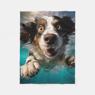 Cobertor De Velo Cachorro Animado Nadando Embaixo D'água Design