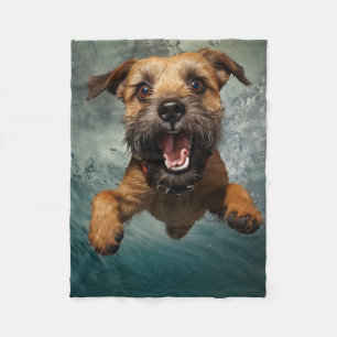 Cobertor De Velo Cachorro Brincalhão Nadando Embaixo d'Água Design