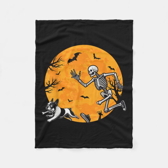 Cobertor De Velo Cachorro de Halloween Esqueleto Perseguindo Cachor (Frente)