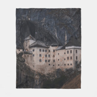 COBERTOR DE VELO CASA CONCRETA DE BEIGE E PRETO