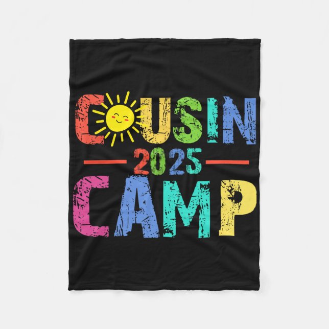 Cobertor De Velo Cousin Camp 2025 Camping Campfire Summer Vacation  (Frente)