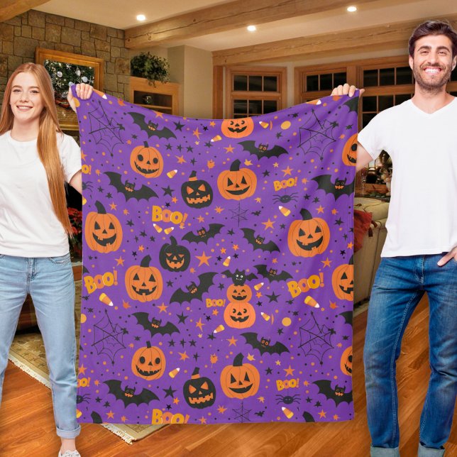 Cobertor De Velo Cuta Roxa Delícia E Halloween Cozy Pensados (Purple Delight Cute And Cozy Halloween Themed Fleece Blanket)