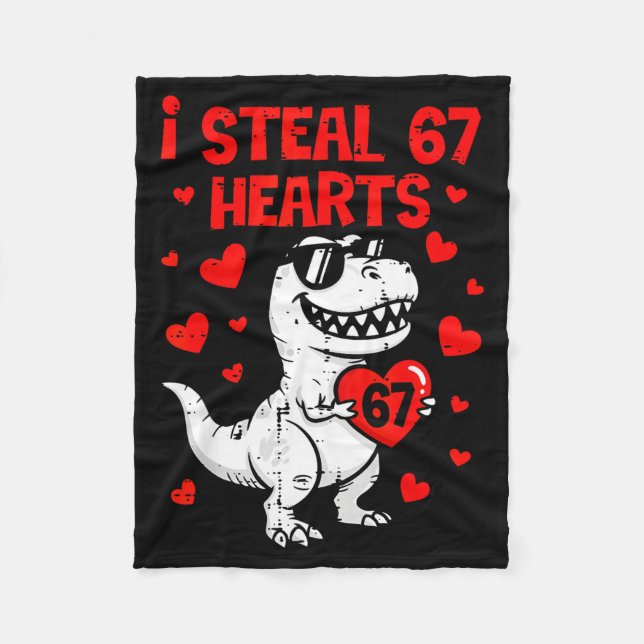 Cobertor De Velo Dino Holding Heart I Steal 67 Hearts Funny Six Sev (Frente)