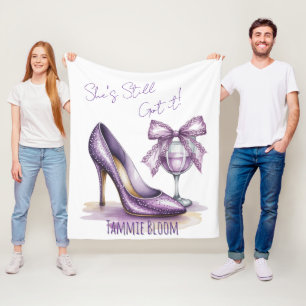 Cobertor De Velo Ela Ainda Tem O Salto Alto Roxo De Aniversário