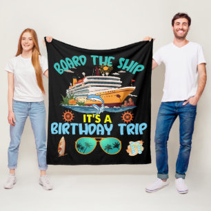 Cobertor De Velo Embarque No Navio É Uma Viagem De Aniversário