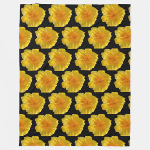 Cobertor De Velo Flor Amarelo Fleece Aberto