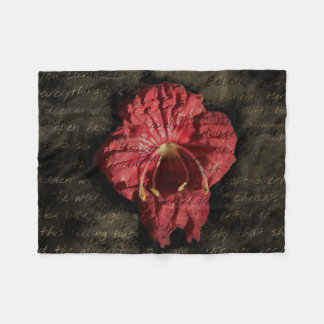 Cobertor De Velo Flor Vermelha em Texto Grunge