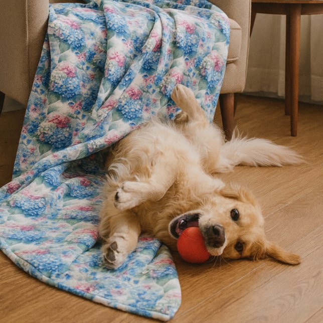 Cobertor De Velo Floral Hydrangea Fleece Blanket Blue & Pink  (When your Golden Retriever claims the blanket you know it’s a keeper.)