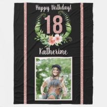 Foto de 18º aniversário da Chic Fleece