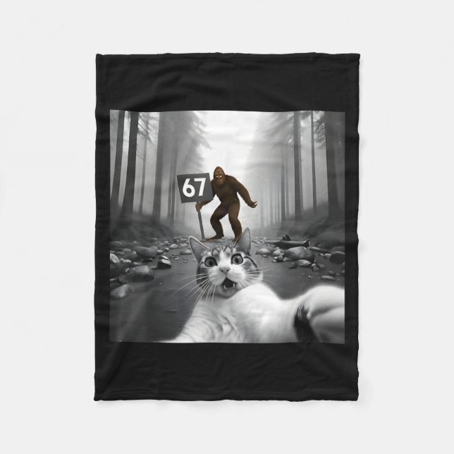 Cobertor De Velo Funny Cat Selfie With Bigfoot 67 Six Seven Meme Me (Frente)