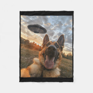Cobertor De Velo German shepherd Cão Selfie Com Aliens Ufos Engraça