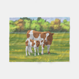 Cobertor De Velo Guernsey Cow & Cute Calf na Pastagem de Verão