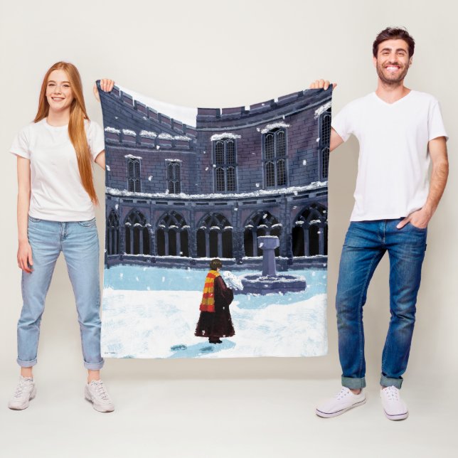 Cobertor De Velo HARRY POTTER™ & Hedwig no pátio de HOGWARTS™ (In Situ)