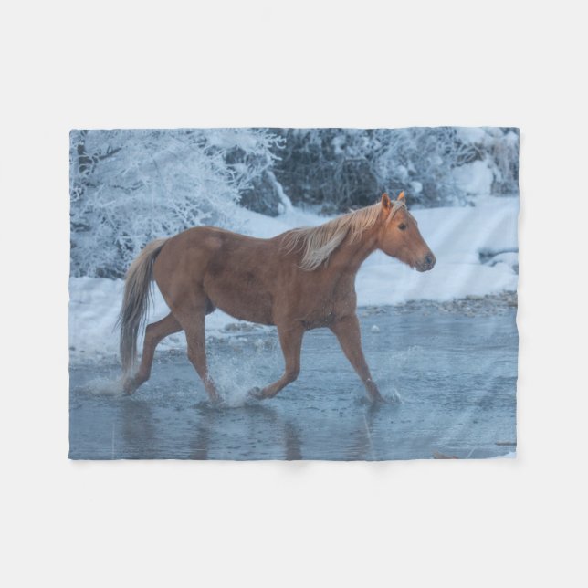 Cobertor De Velo Horse Drive no inverno em Hideout Ranc (Frente (Horizontal))