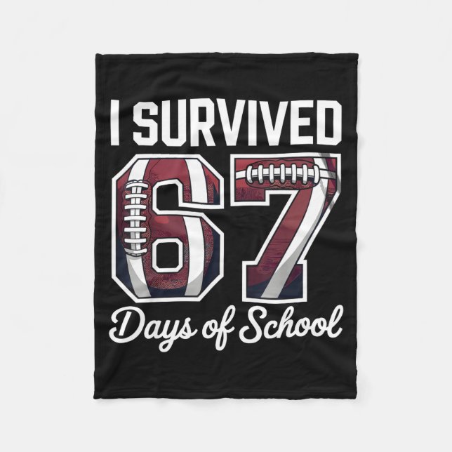 Cobertor De Velo I Survived 67 Days Of School Funny Student Footbal (Frente)