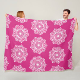 Cobertor De Velo Mandala Branco em Fundo Rosa