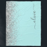 Cobertor De Velo Monograma de Prata Leve Azul Aqua<br><div class="desc">Azul-Aqua - Nome do Monograma do Script Glitter Glitter de Teal e Silver Sparkle e Folheto de Folha Inicial. Isto faz o doce e perfeito aniversário de 16 anos, casamento, chá de panela, aniversário, chá de fraldas ou festa de solteira presente para alguém que ama luxo de luxo e estilos...</div>