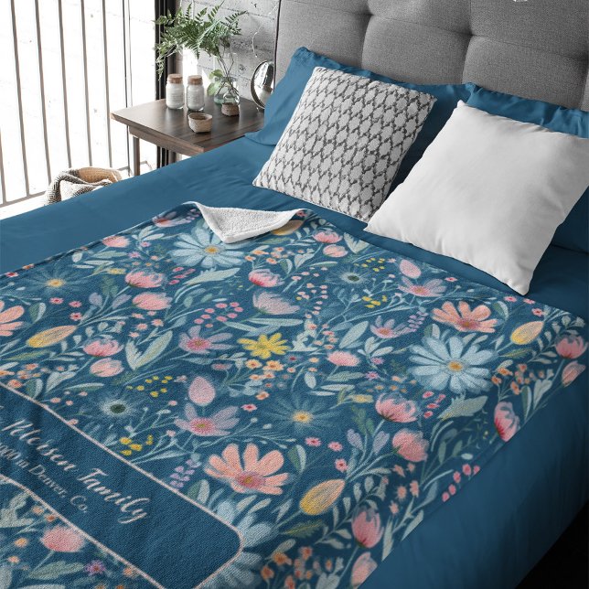 Cobertor De Velo Nome da família de padrões florais de aquarela per (Criador carregado)