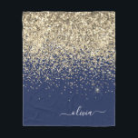 Cobertor De Velo Nome Monograma Brilho Glitter Feminino Azul Marinh<br><div class="desc">Cobertor de Fleece com Nome e Inicial Monograma Brilho Glitter Falso Azul Marinho e Dourado. Isso torna o presente perfeito para aniversário de 16 anos,  casamento,  chá de noiva,  aniversário de casamento,  chá de bebê ou festa de despedida de solteira para alguém que ama glamour luxuoso e estilos chiques.</div>