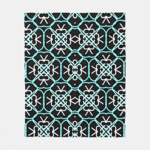 Cobertor De Velo Padrão Geométrico Em Azul Aqua, Branco E Preto.